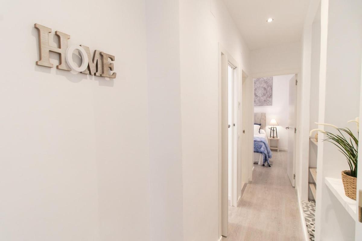 C93 - Trendy Two Bedrooms In Ollerias Málaga Exterior foto